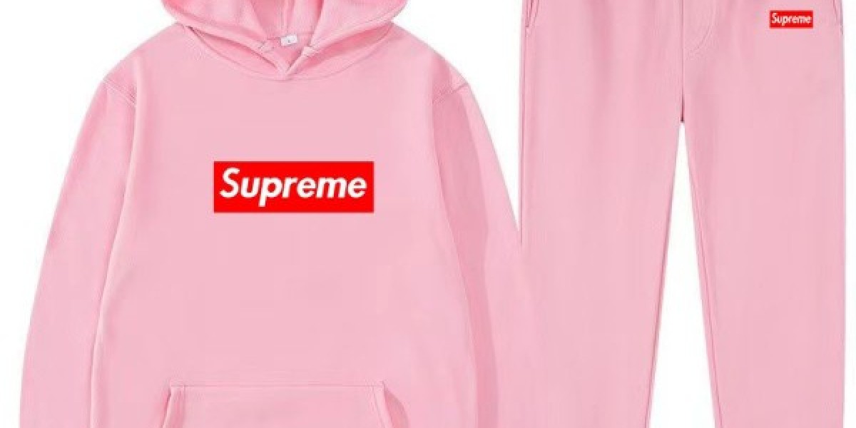 Supreme Hoodie: A True Icon of Streetwear Fashion