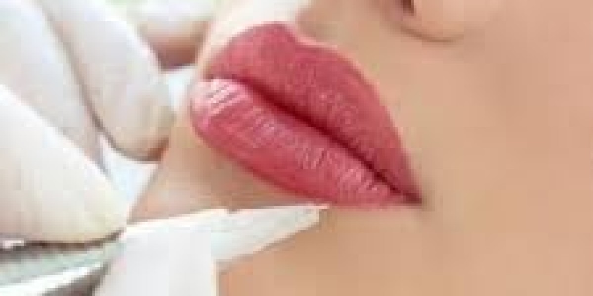 Trending Now: Best Lip Tinting in Islamabad