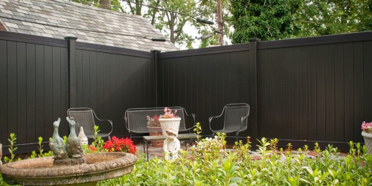 Why Are Black Vinyl Fences Becoming a Popular Choice for Modern Properties?